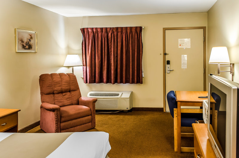 Econo Lodge - Hershey, PA