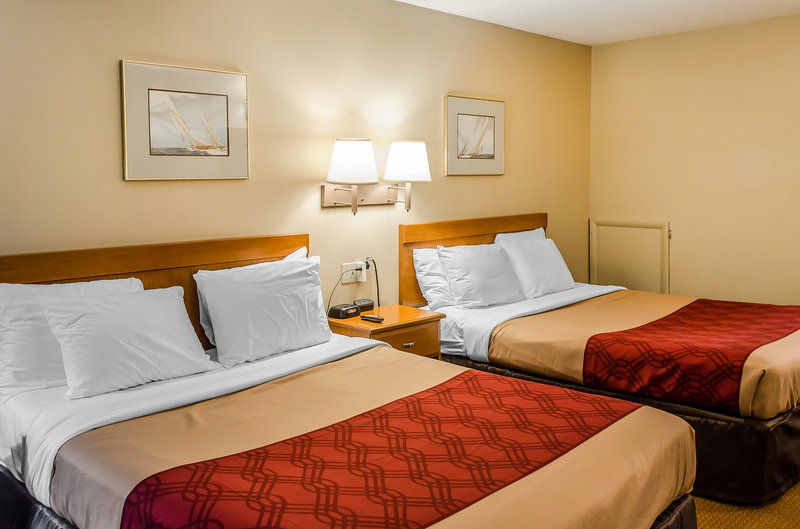 Econo Lodge - Hershey, PA