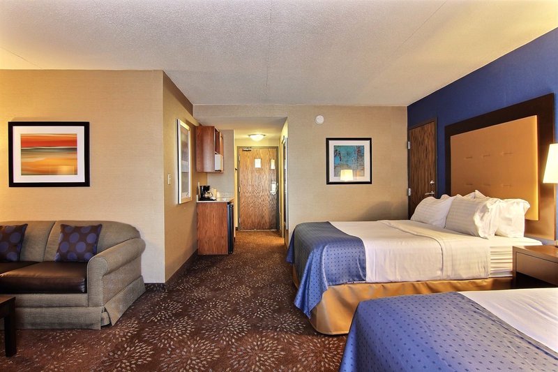 Holiday Inn - Fargo, ND