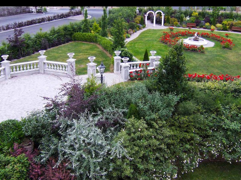 Abbey Court Hotel | Dublin Road, Nenagh | +353 67 41111