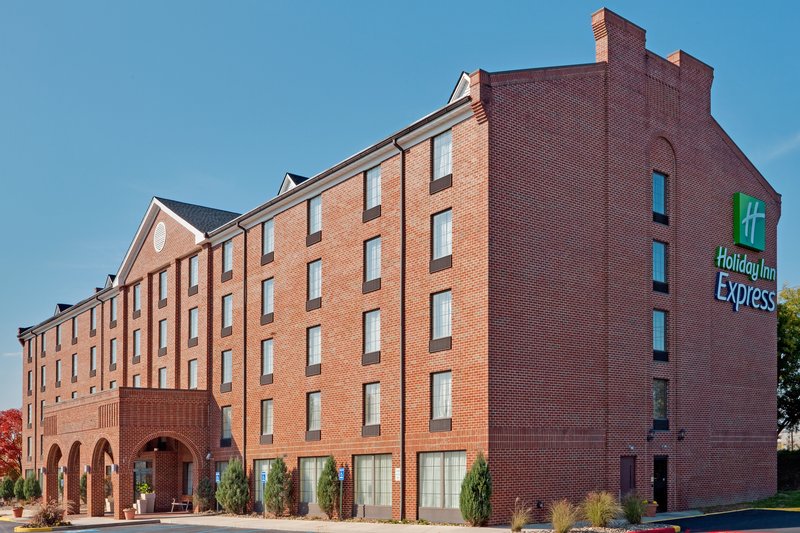 Holiday Inn Express Harrisburg East - Centerville, PA