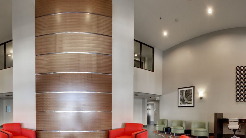 Holiday Inn Express & Suites MERIDIAN - Chunky, MS