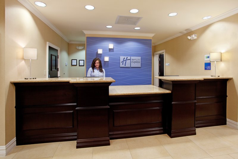 Holiday Inn Express & Suites NEWBERRY - Newberry, SC