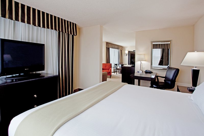 Holiday Inn Express & Suites NEWBERRY - Newberry, SC