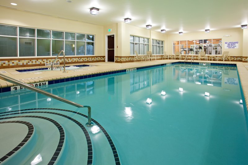 Holiday Inn Express & Suites NEWBERRY - Newberry, SC
