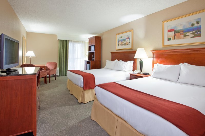 Holiday Inn Express Orange Beach-On The Beach - Rackerby, CA