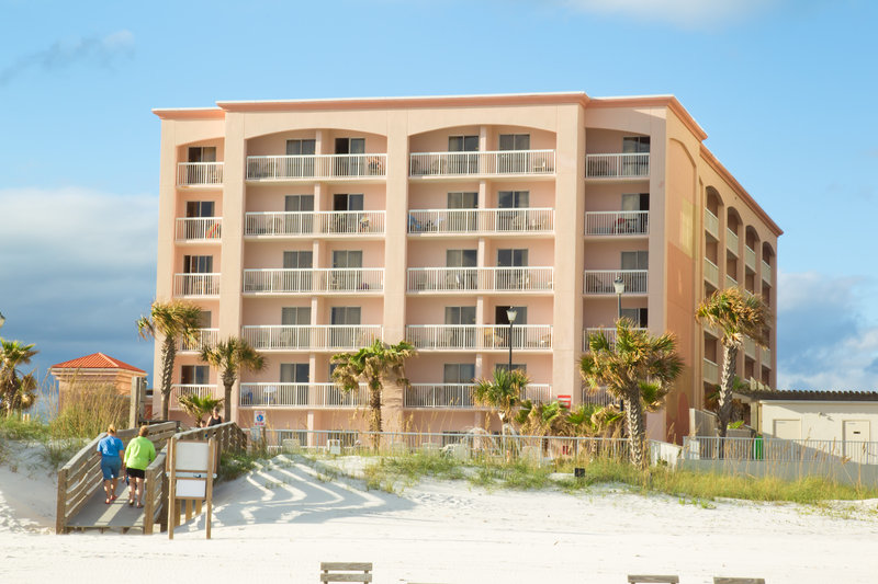 Holiday Inn Express Orange Beach-On The Beach - Rackerby, CA