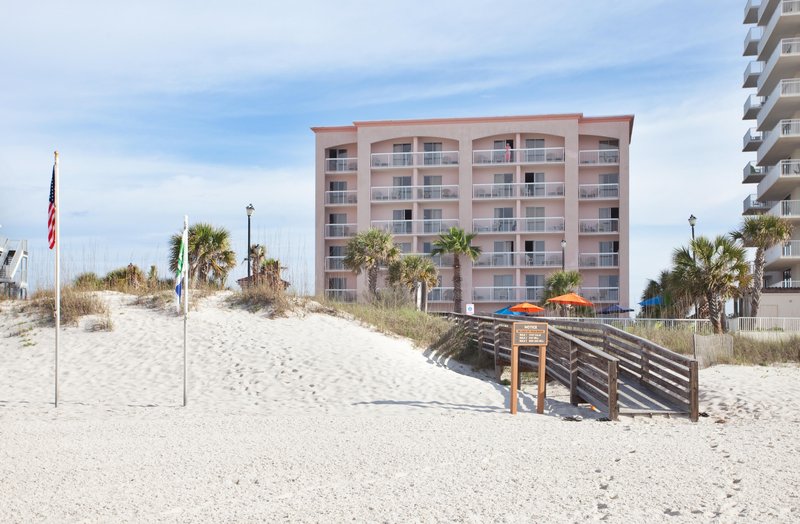 Holiday Inn Express Orange Beach-On The Beach - Rackerby, CA