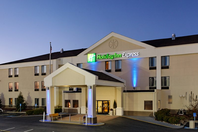 Holiday Inn Express METROPOLIS - Olmsted, IL