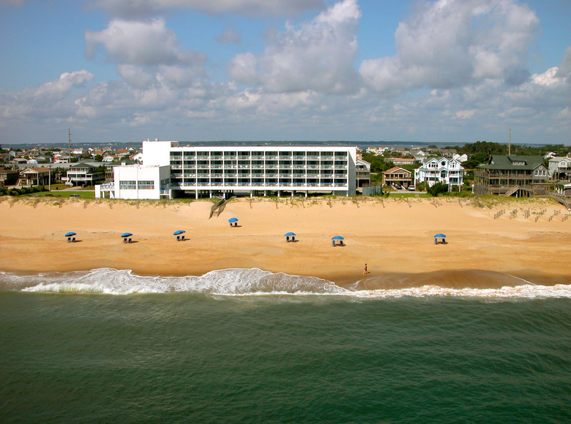 Holiday Inn Express Nags Head Oceanfront - Nags Head, NC