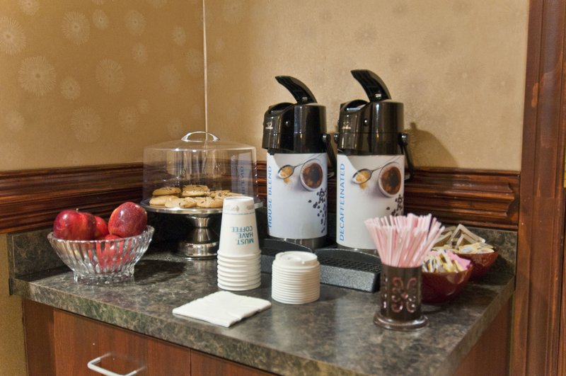 Holiday Inn Express & Suites BILOXI- OCEAN SPRINGS - Pearlington, MS
