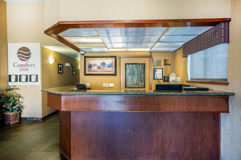 Comfort Inn - Lone Pine, CA