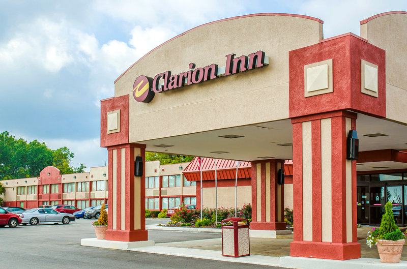 Clarion Inn and Conference Center - Hudson, OH