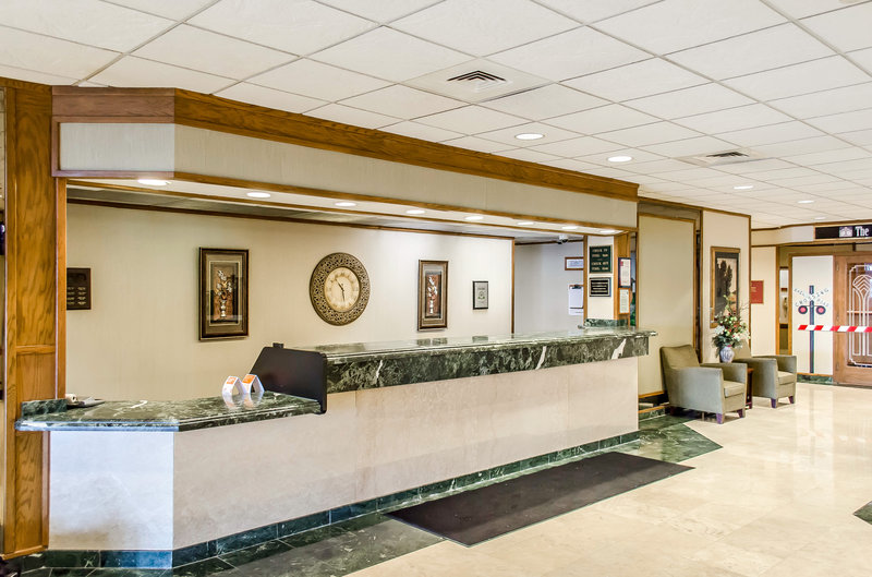 Clarion Inn and Conference Center - Hudson, OH