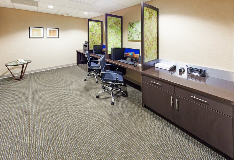 Holiday Inn Express LITTLE ROCK-AIRPORT - Little Rock, AR