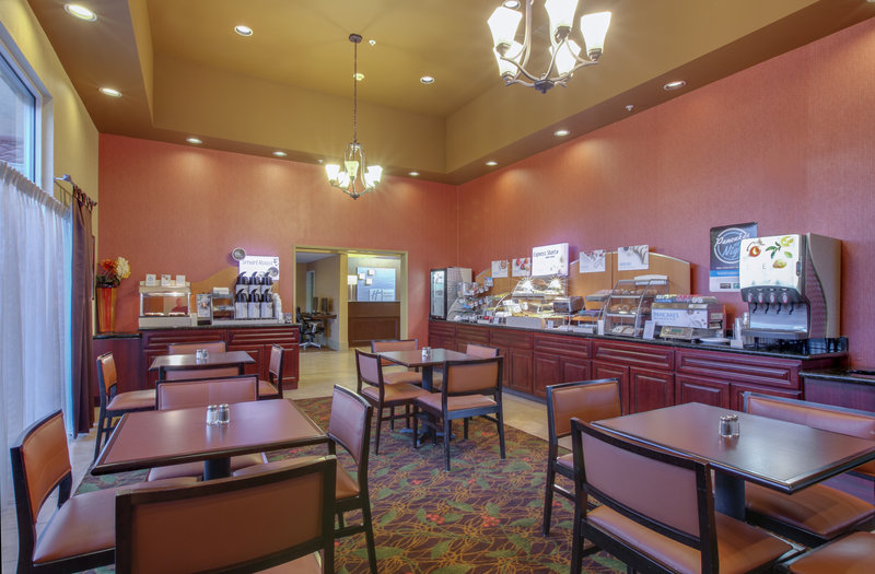 Holiday Inn Express Oakdale - Oakdale, CA