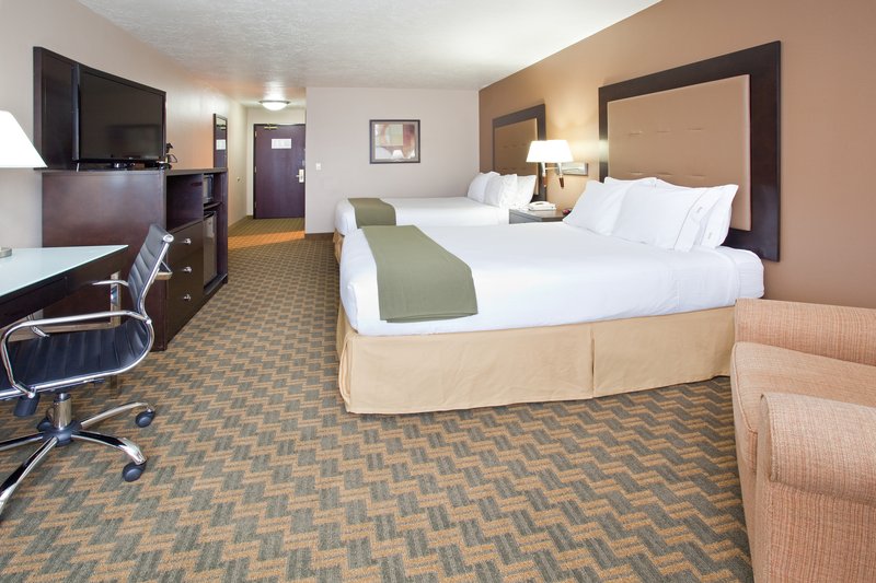 Holiday Inn Express & Suites PORTLAND AIRPORT - Portland, OR