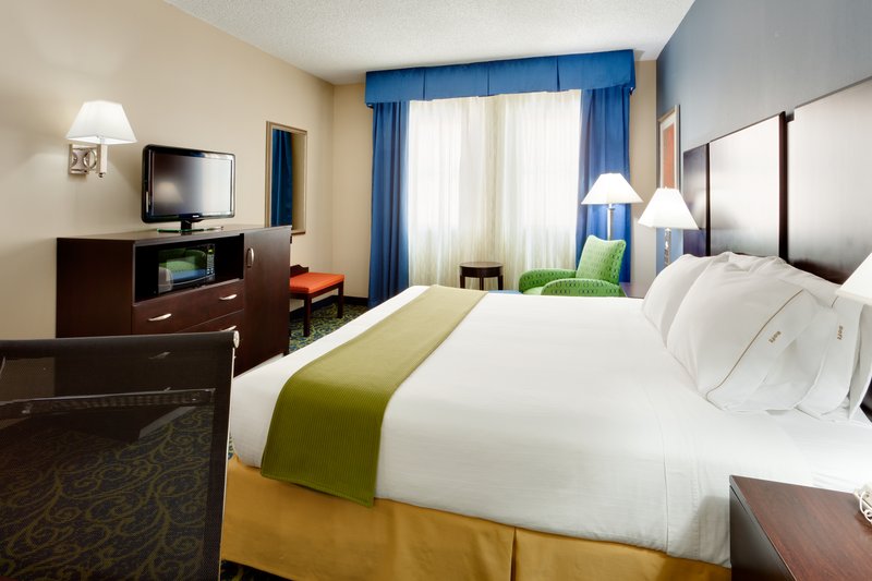 Holiday Inn Express OWEGO - Tioga Center, NY