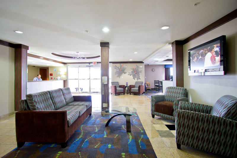 Holiday Inn Express & Suites BASTROP - Bastrop, TX