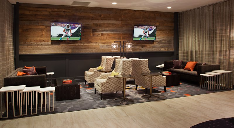 Crowne Plaza CHARLOTTE EXECUTIVE PARK - Charlotte, NC
