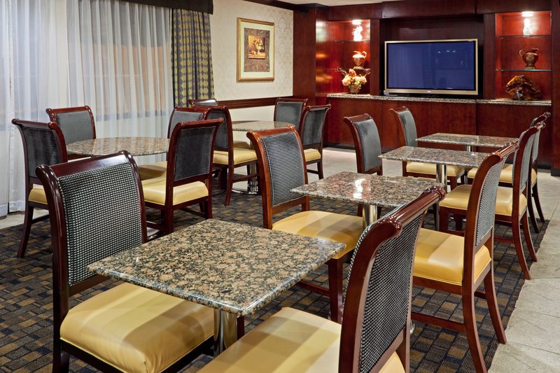 Crowne Plaza SADDLE BROOK - Palisades Park, NJ