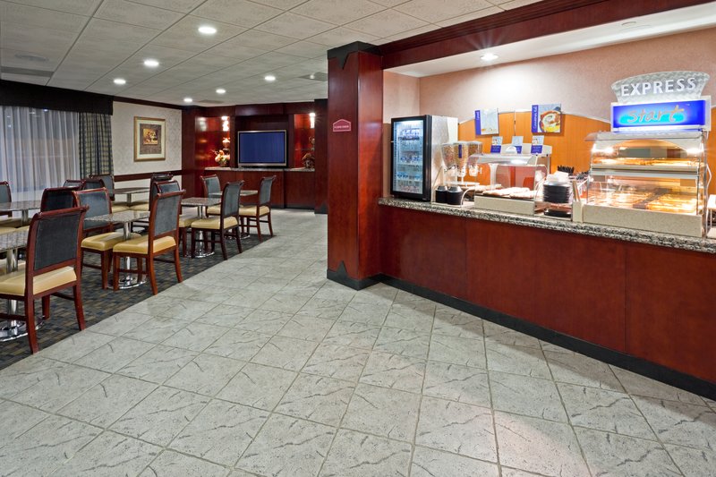 Crowne Plaza SADDLE BROOK - Palisades Park, NJ