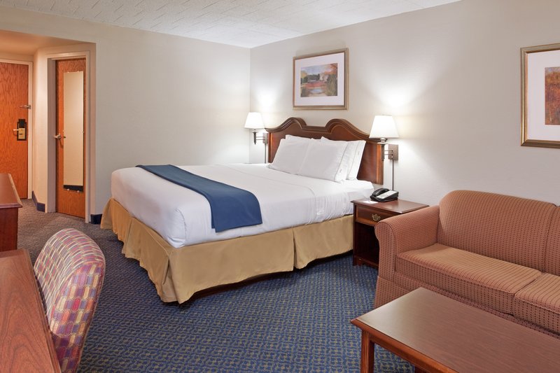 Holiday Inn Express PITTSBURGH-CRANBERRY - Slippery Rock, PA