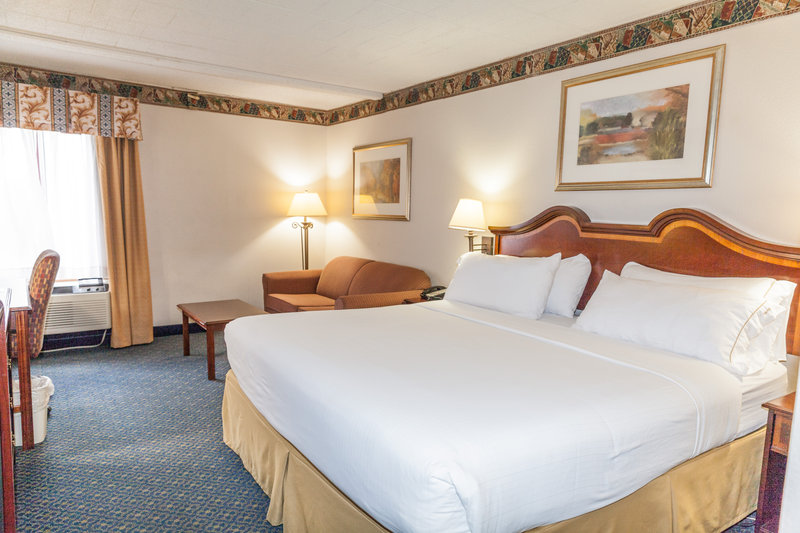 Holiday Inn Express PITTSBURGH-CRANBERRY - Slippery Rock, PA