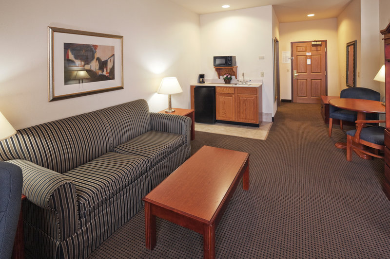 Holiday Inn Express OWASSO - Owasso, OK
