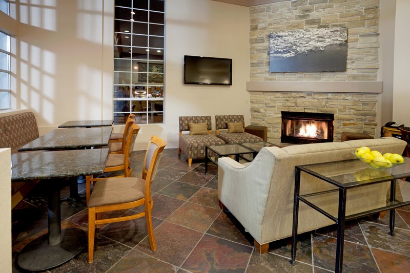 Holiday Inn Express-Monterey - Monterey, CA