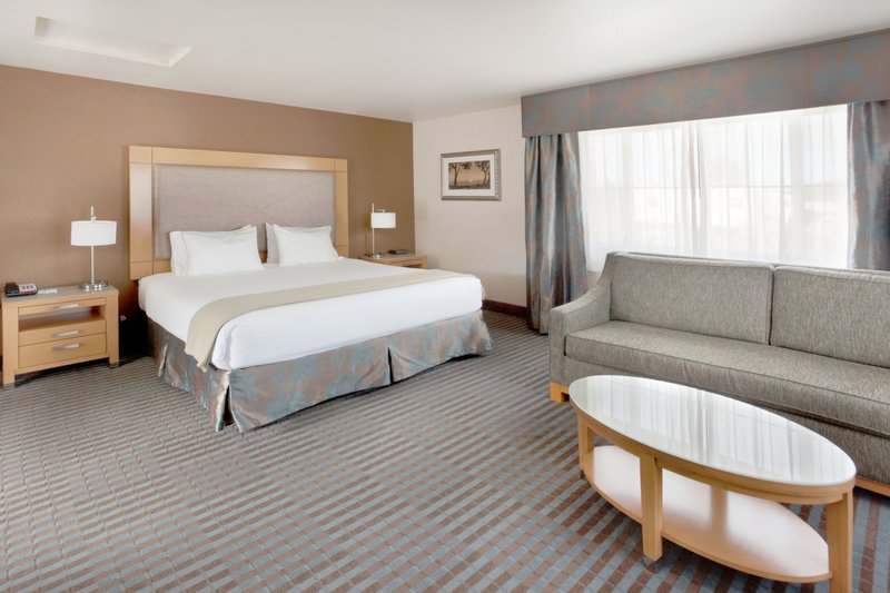 Holiday Inn Express-Monterey - Monterey, CA