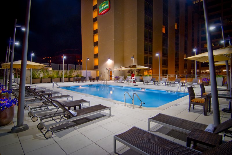 The american inn of bethesda Official site for Holiday Inn, Holiday Inn Express, Crowne Plaza, Hotel Indigo, InterContinental, Staybridge Suites, Candlewood Suites. Best Price Guarantee & the world's largest hotel loyalty program.