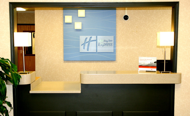 Holiday Inn Express LINCOLN - Lincoln, IL