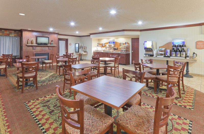 Holiday Inn Express RENSSELAER - Rensselaer, IN