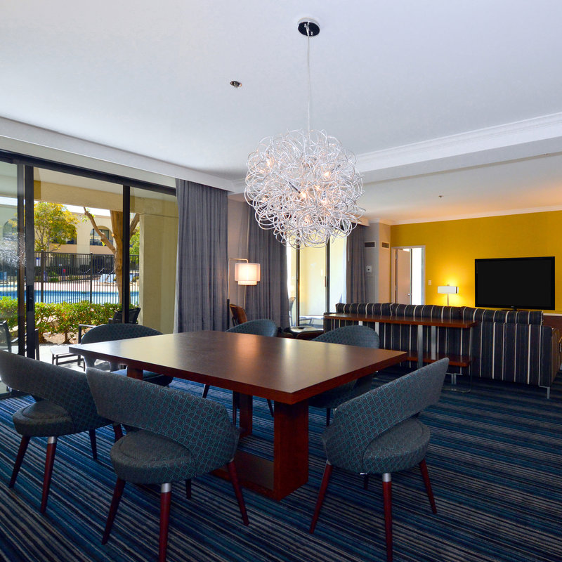 Doubletree By Hilton Hotel Newark-Fremont - Newark, CA