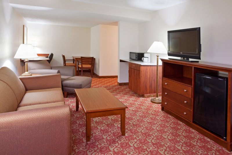 Holiday Inn Express MURRYSVILLE-DELMONT - Mount Pleasant, PA