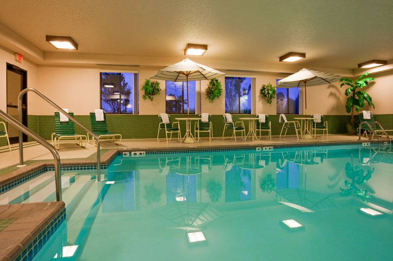 Holiday Inn Express SHEBOYGAN-KOHLER (I-43) - Sheboygan, WI