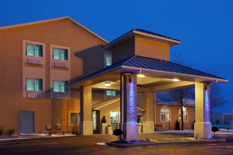 Holiday Inn Express OTTAWA - Ottawa, IL