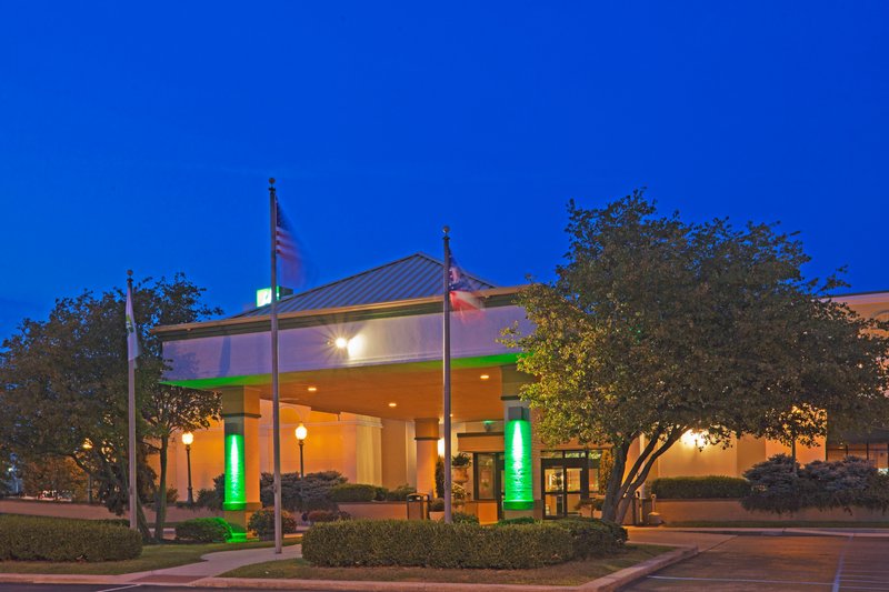 Holiday Inn Perrysburg-French Quarter - Perrysburg, OH