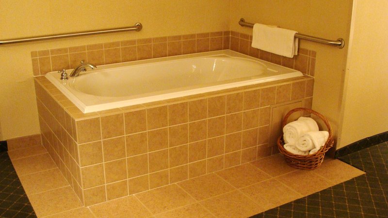 Holiday Inn Express LEBANON - Lebanon, IN