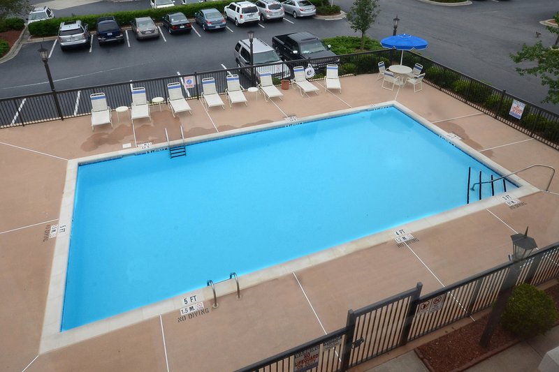 Holiday Inn Express RALEIGH-DURHAM AIRPORT - New Hill, NC