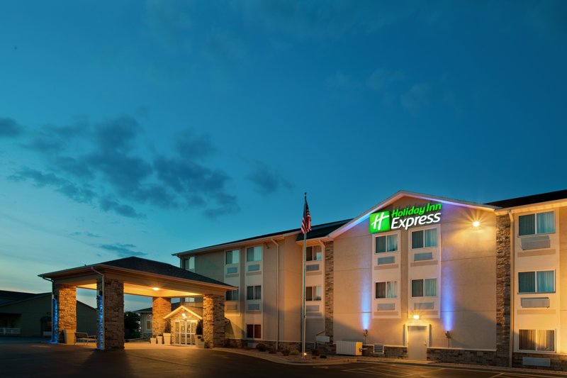 Holiday Inn Express TUSCOLA - Sadorus, IL