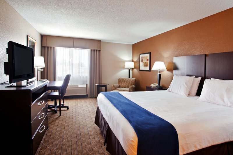 Holiday Inn Express TUSCOLA - Sadorus, IL