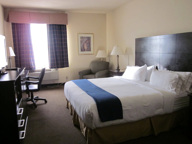 Holiday Inn Express OWASSO - Owasso, OK