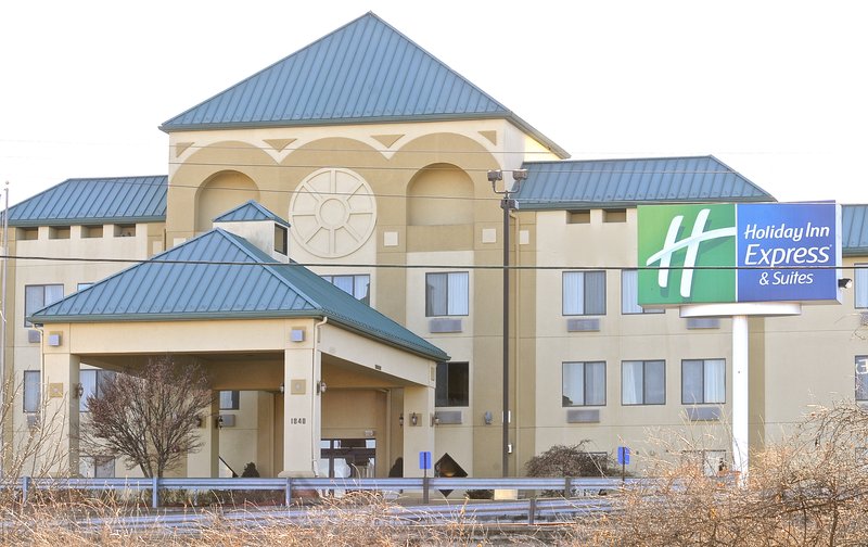 Holiday Inn Express Hotel & Suites Fenton - Fenton, MO