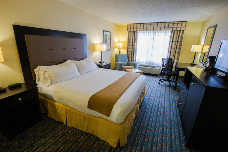 Holiday Inn Express-Roswell - Alpharetta, GA