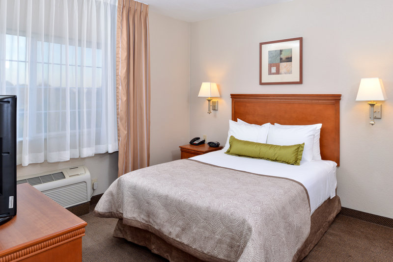 Candlewood Suites TURLOCK - Turlock, CA