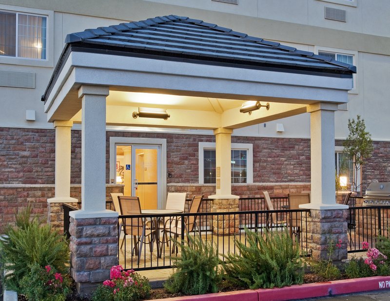 Candlewood Suites TURLOCK - Turlock, CA