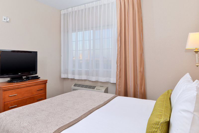 Candlewood Suites TURLOCK - Turlock, CA