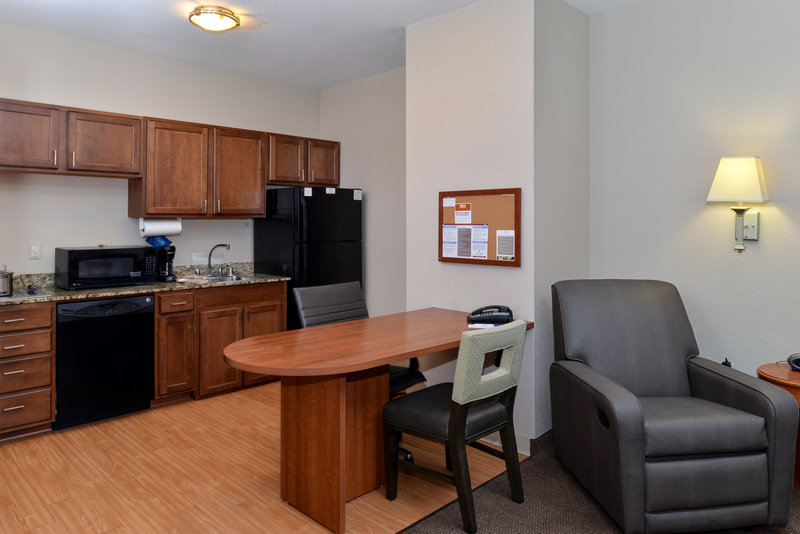Candlewood Suites TURLOCK - Turlock, CA